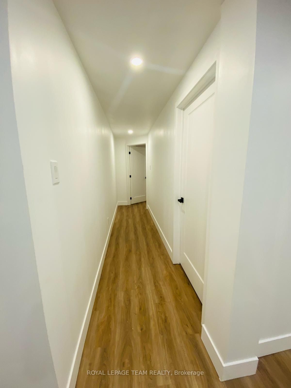 Unit Bsmnt - 684 Fenwick Way, Nepean 4