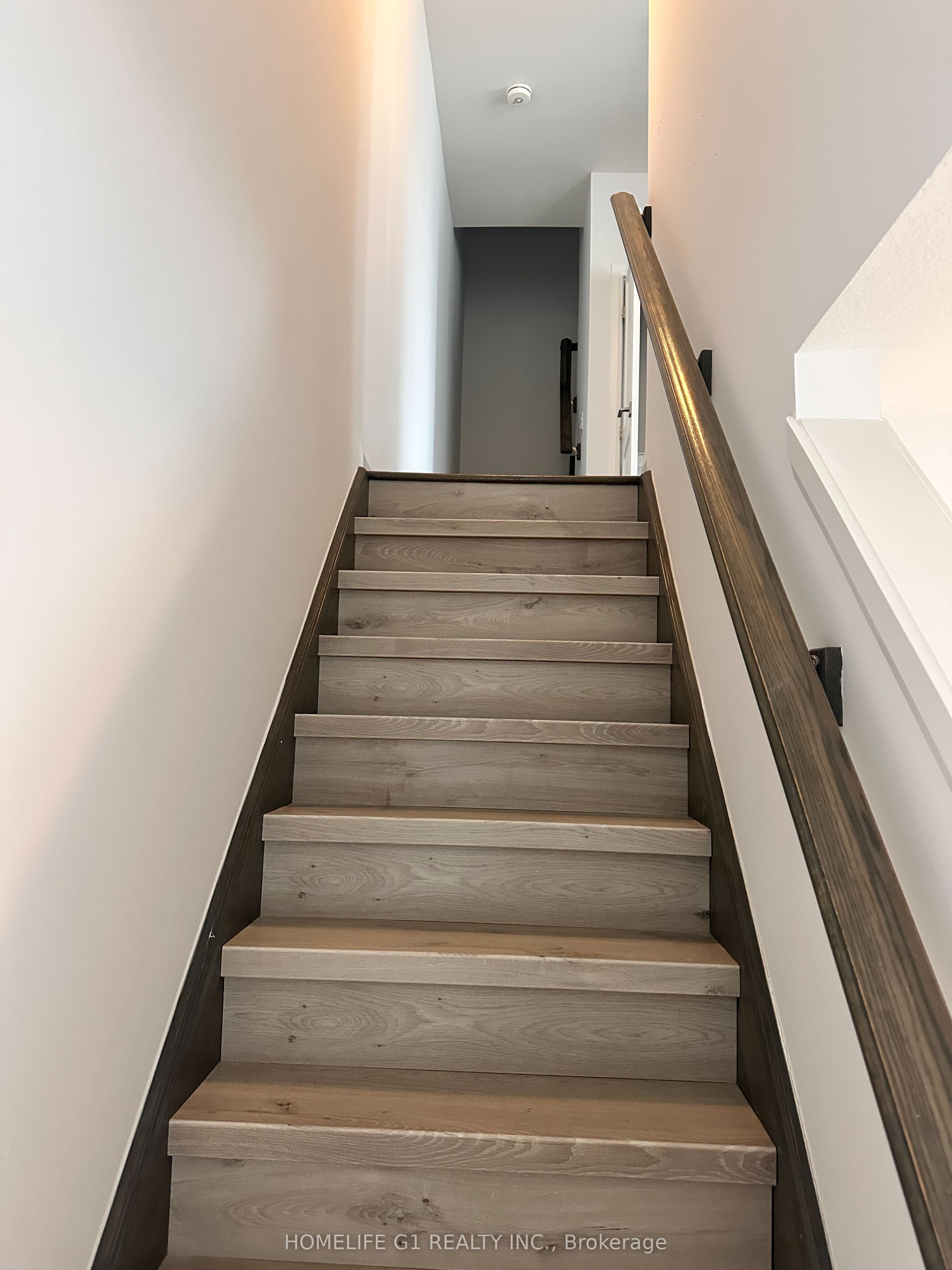 Unit 80 - 30 Times Square Boulevard, Stoney Creek 5