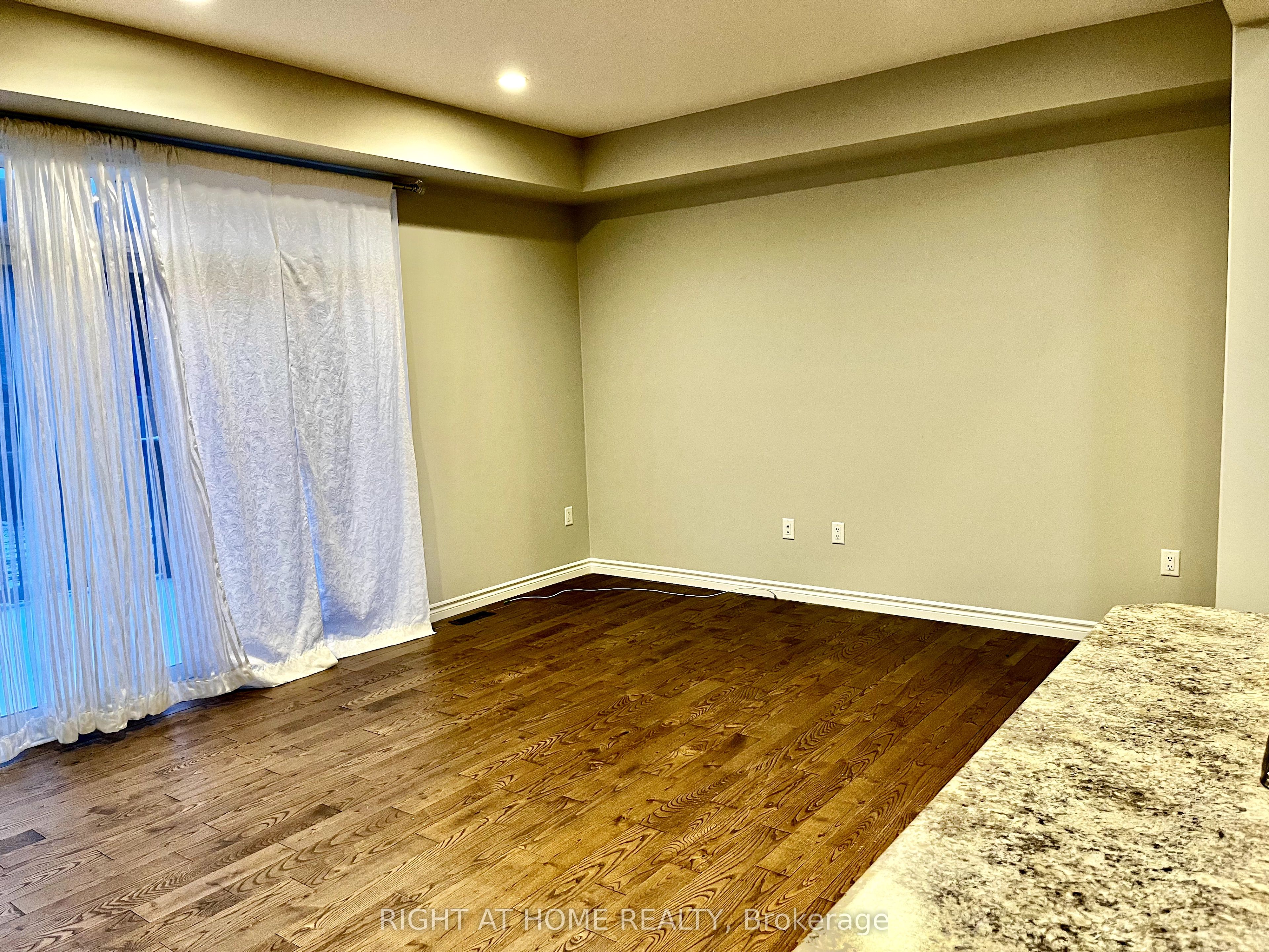 2225 Tribalwood Street, London 5