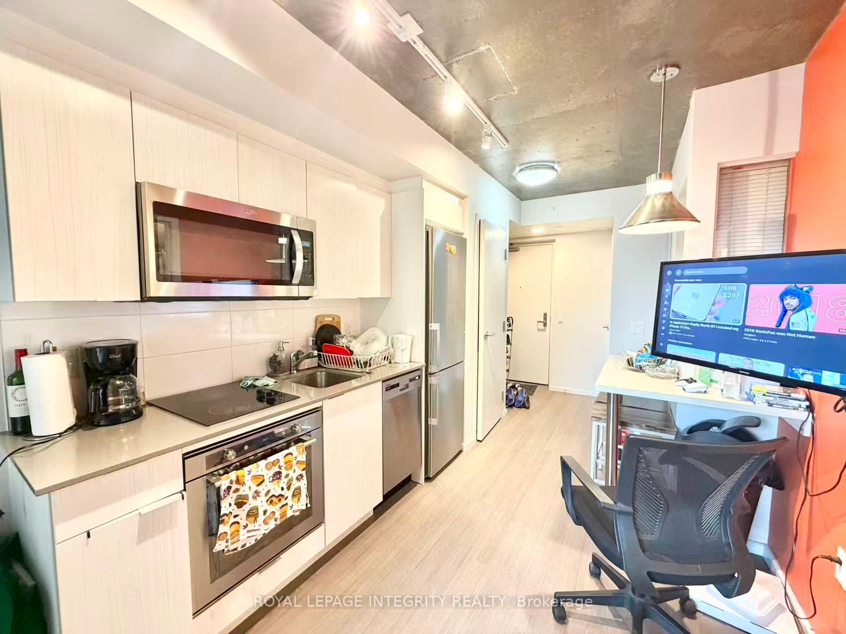 Unit 1812 - 105 Champagne Avenue, Ottawa 3