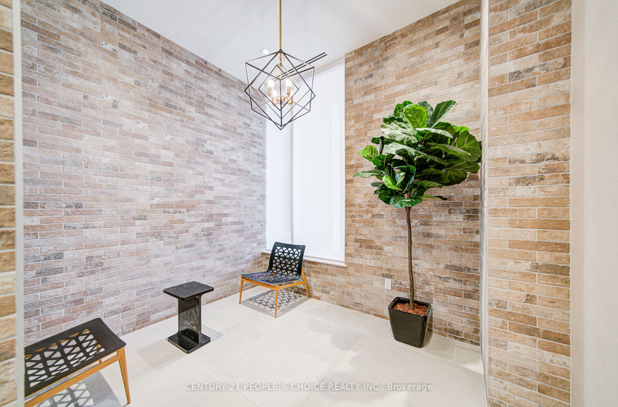 Unit 703 - 212 King William Street, Hamilton 5