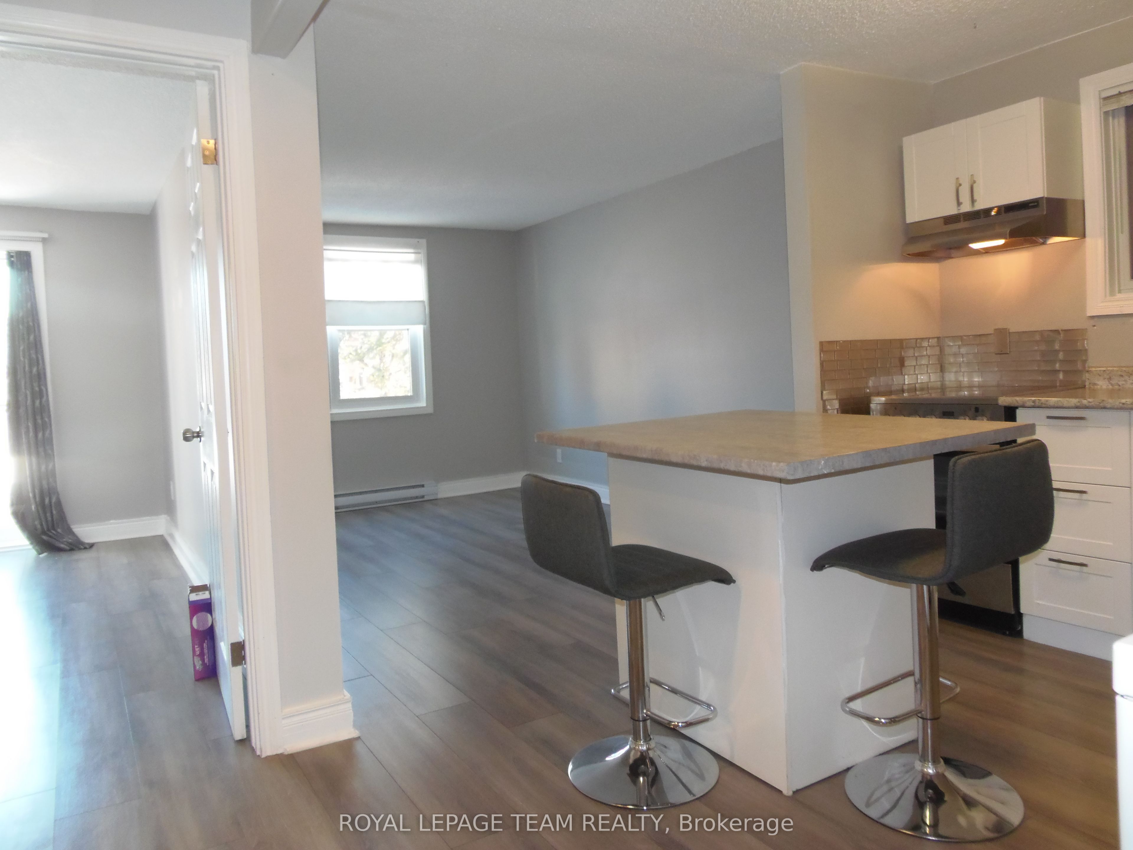 Unit Unit 2 - 44 Spadina Avenue, Ottawa 5