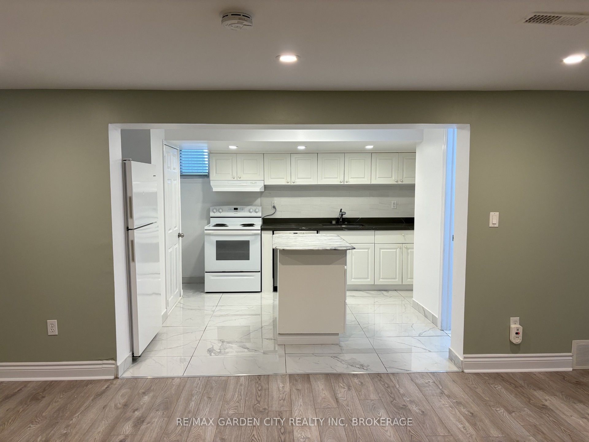 Unit Lower - 44 VALENCOURT Drive, Welland 4