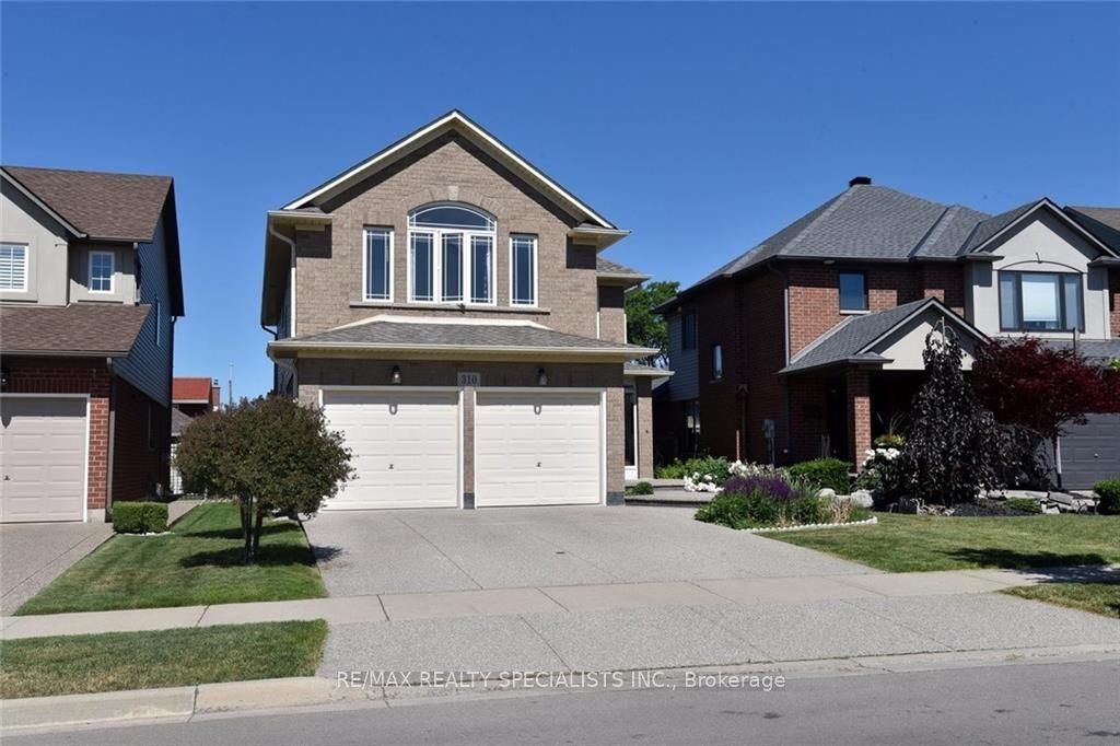 Unit UPPER ROOM - 310 Brigadoon Drive, Hamilton 2