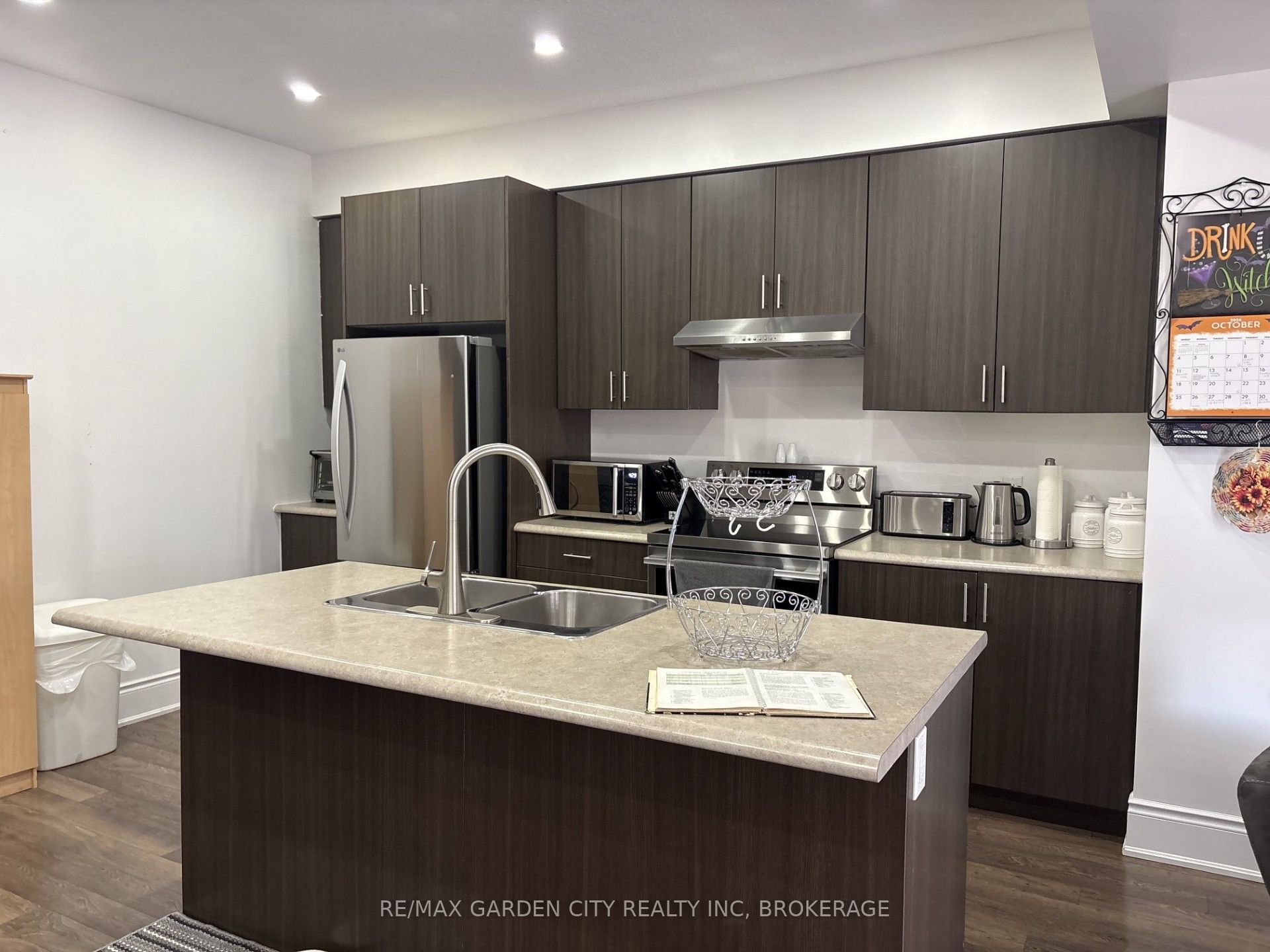 39 SUNSET Way, Thorold 4