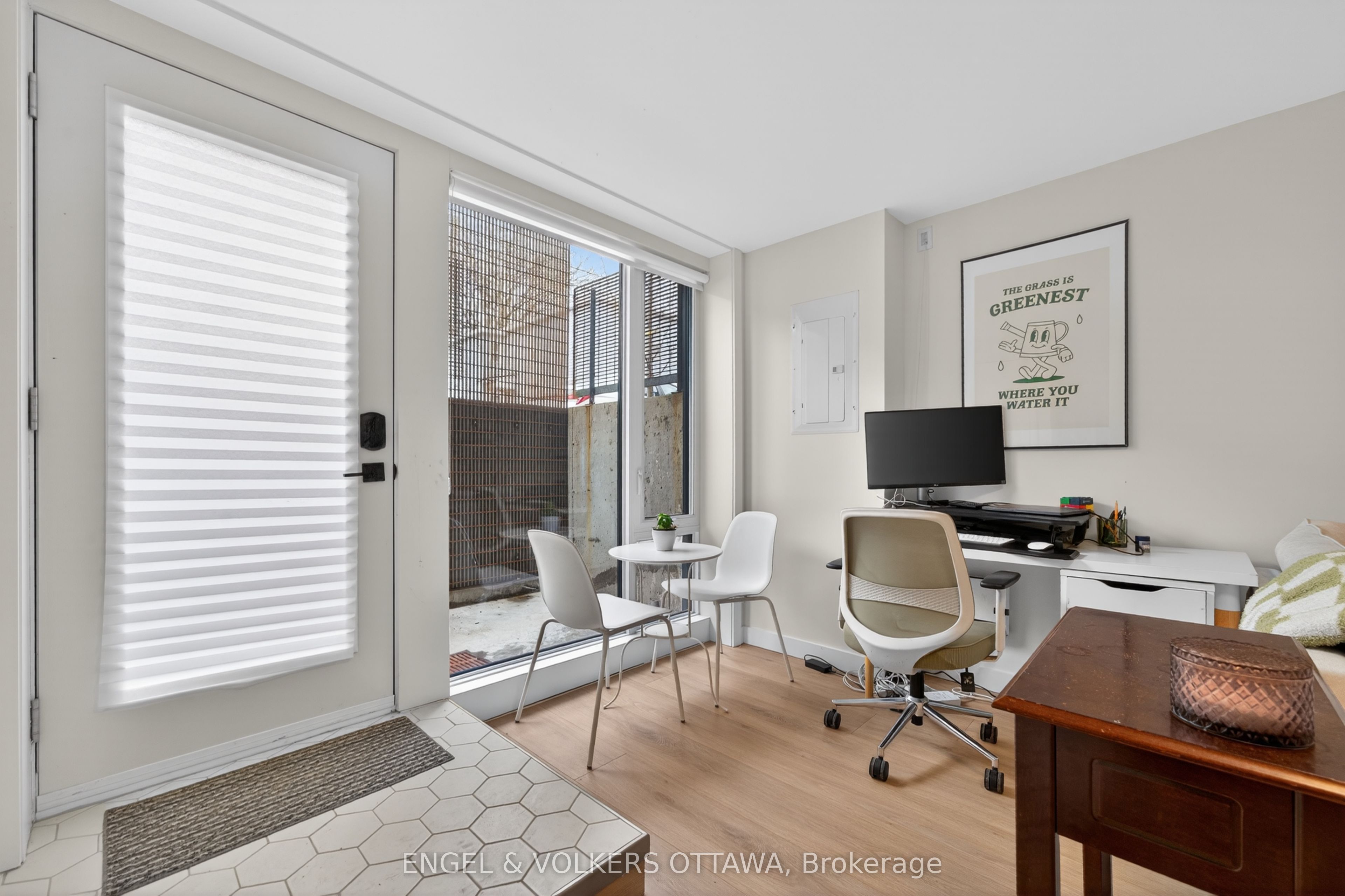 Unit C - 51 Fairmont Avenue, Ottawa 4