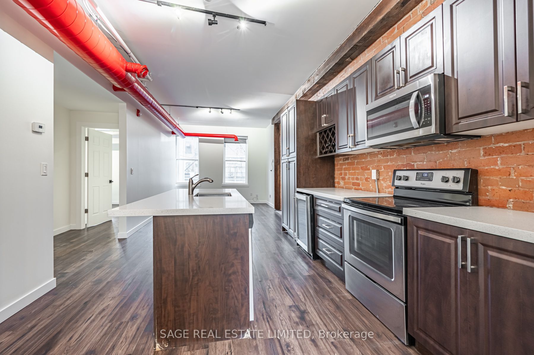 Unit 8 - 14 Cross Street, Dundas 1