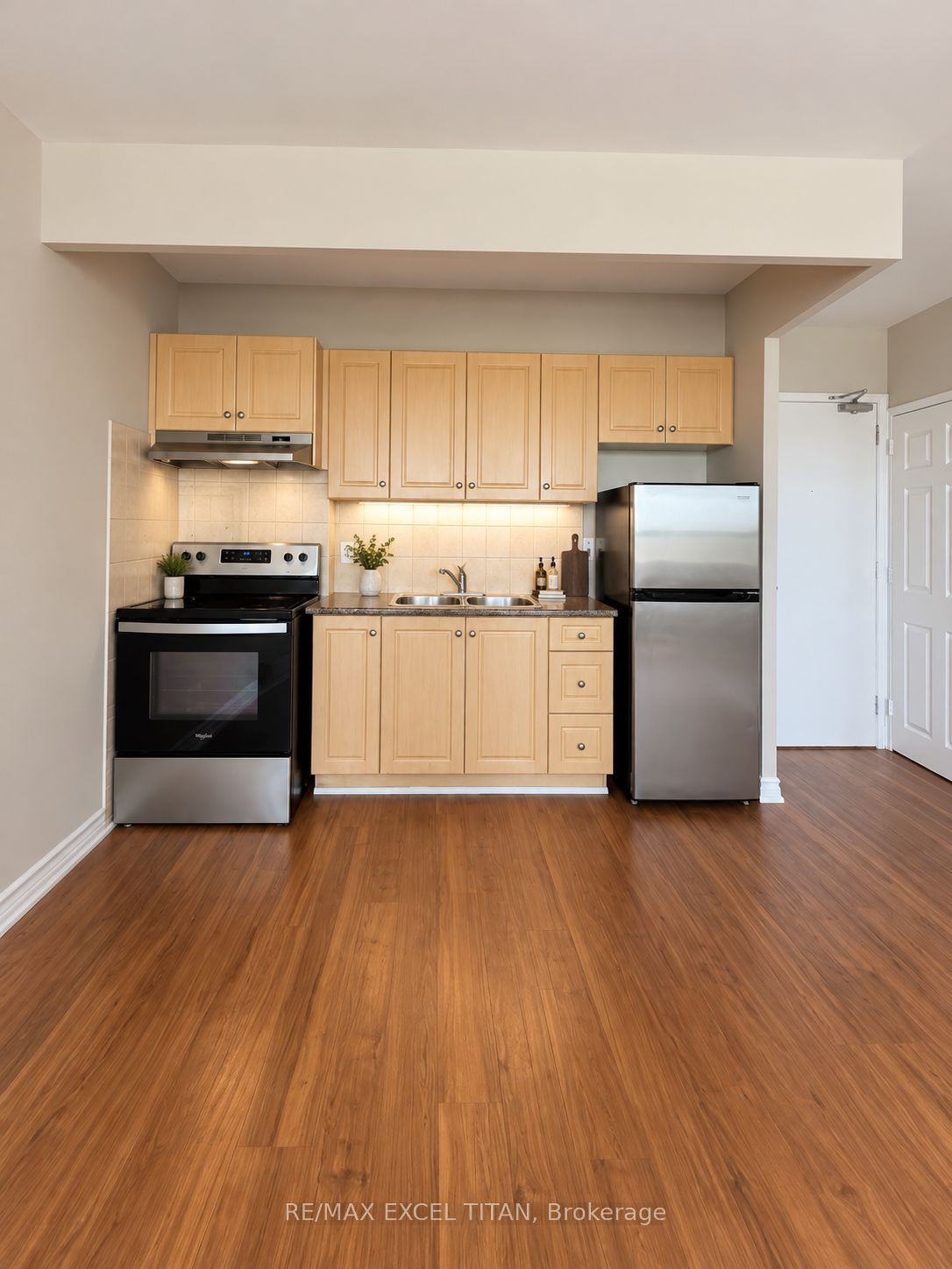 Unit 339D - 468 Ottawa Street, Hamilton 2