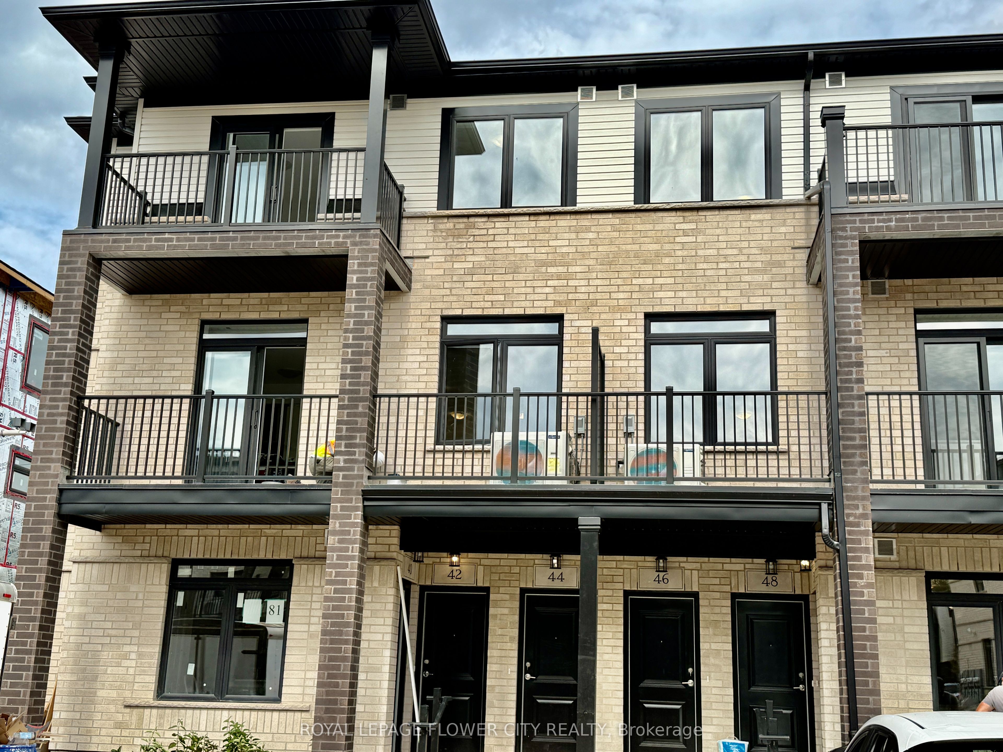 Unit H079 - 44 Thatcher Drive, Guelph 2