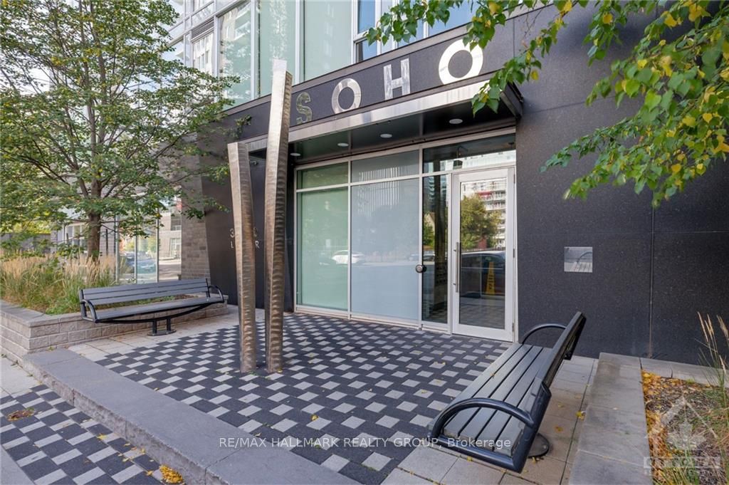 Unit 605 - 300 LISGAR Street, Ottawa 2