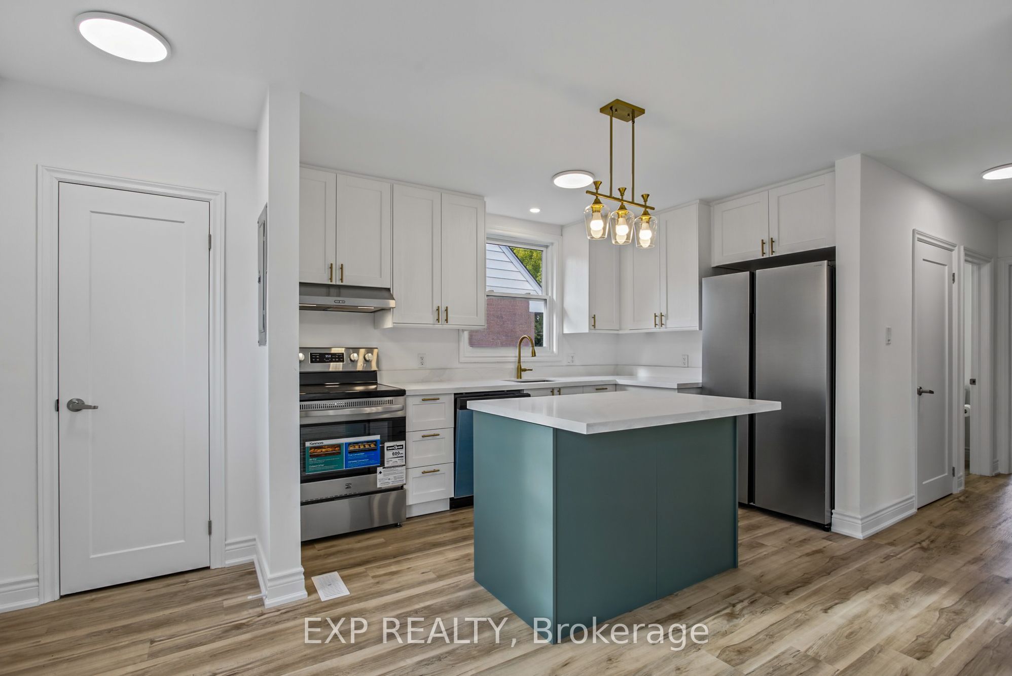 Unit Upper - 156 E36th Street, Hamilton 4