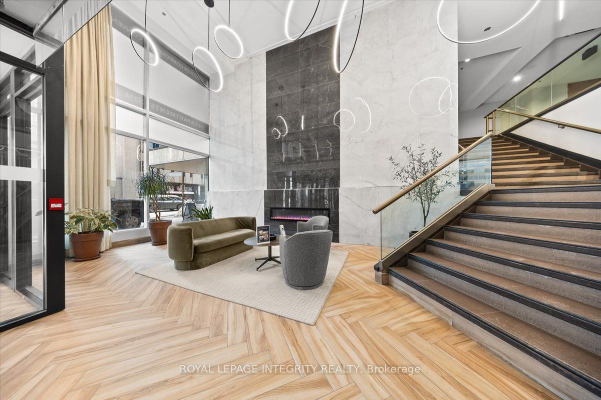 Unit 1311 - 161 Laurier Avenue W, Ottawa 3