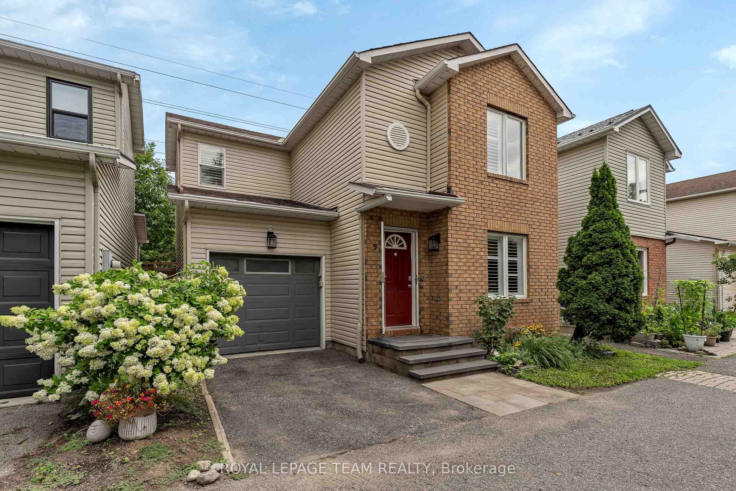 Unit 9 - 583 Tweedsmuir Avenue, Ottawa 2