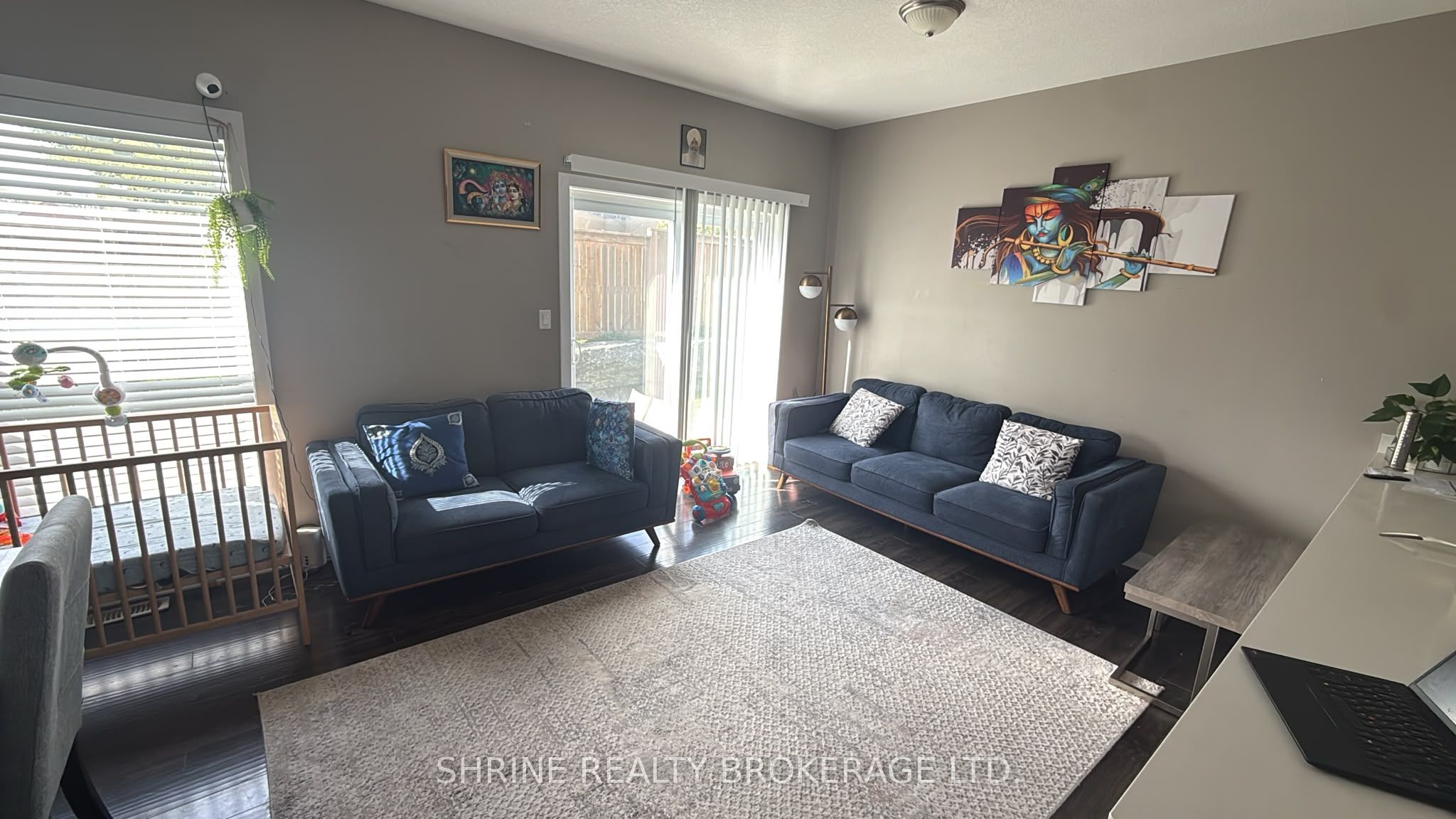 Unit 6A - 439 Athlone Avenue, Woodstock 3