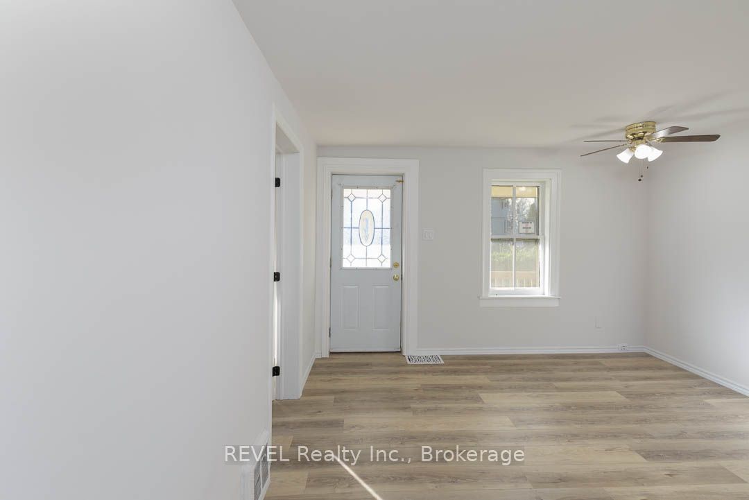389 Glendale Avenue, St. Catharines 2