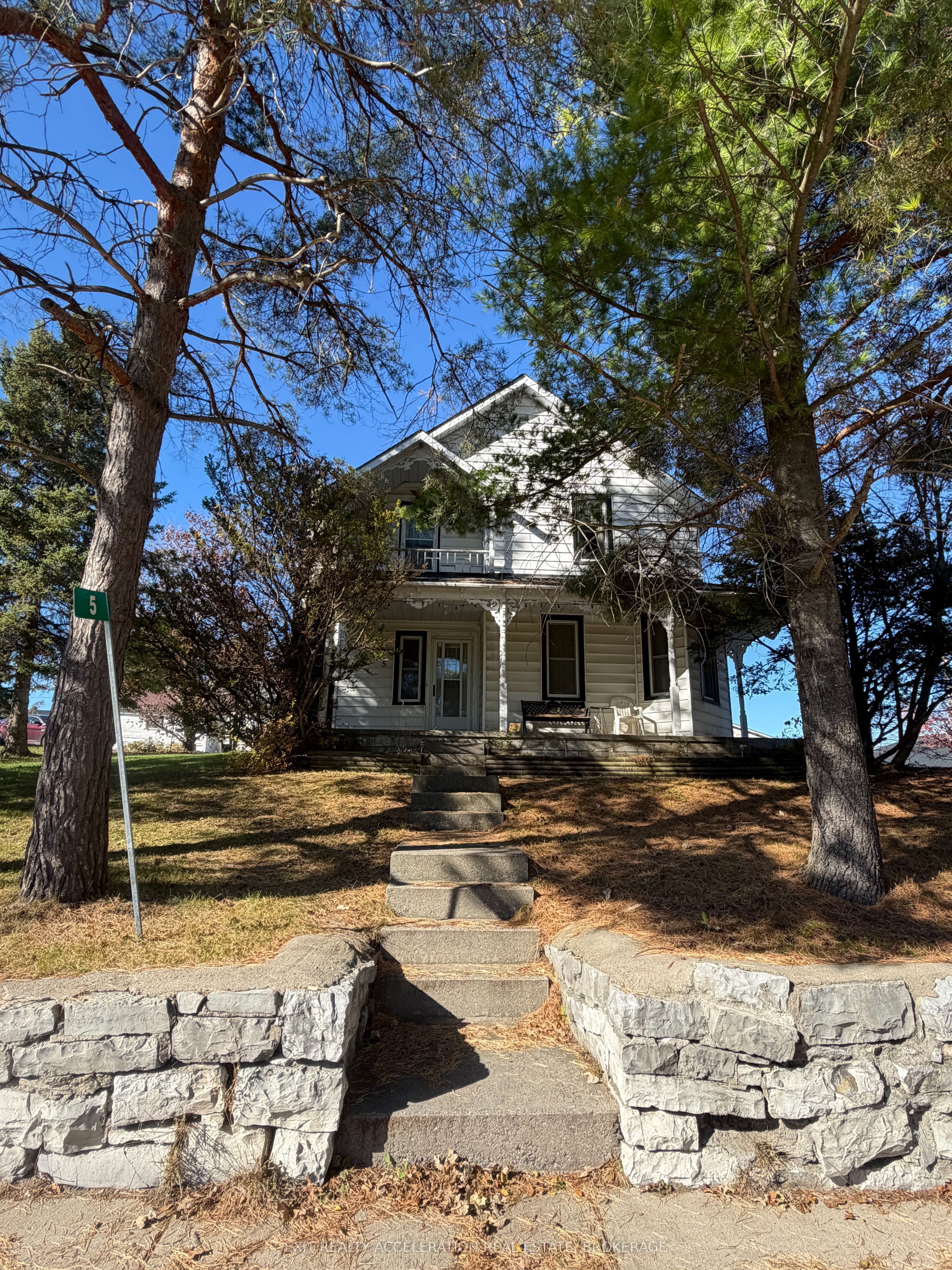 5 Bridge Street W, Stone Mills, Ontario For Sale | HouseSigma