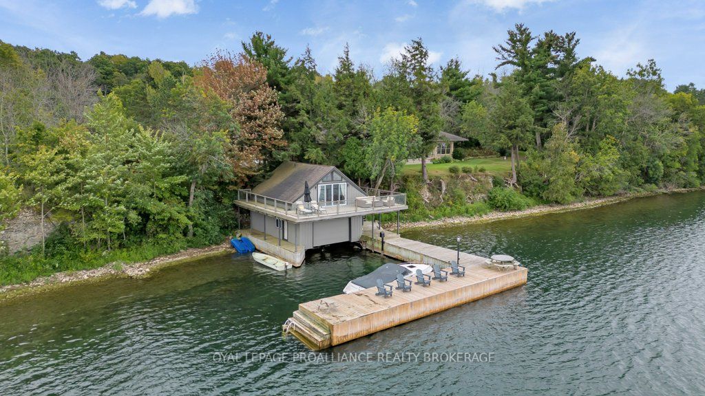 873 North Shore Rd, Frontenac Islands, Ontario K7G2V6 For Sale HouseSigma