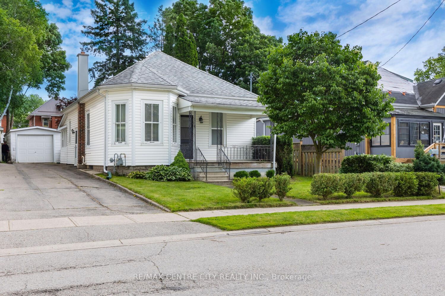 14 West Ave, St. Thomas, Ontario N5R3P5 Sold History | HouseSigma