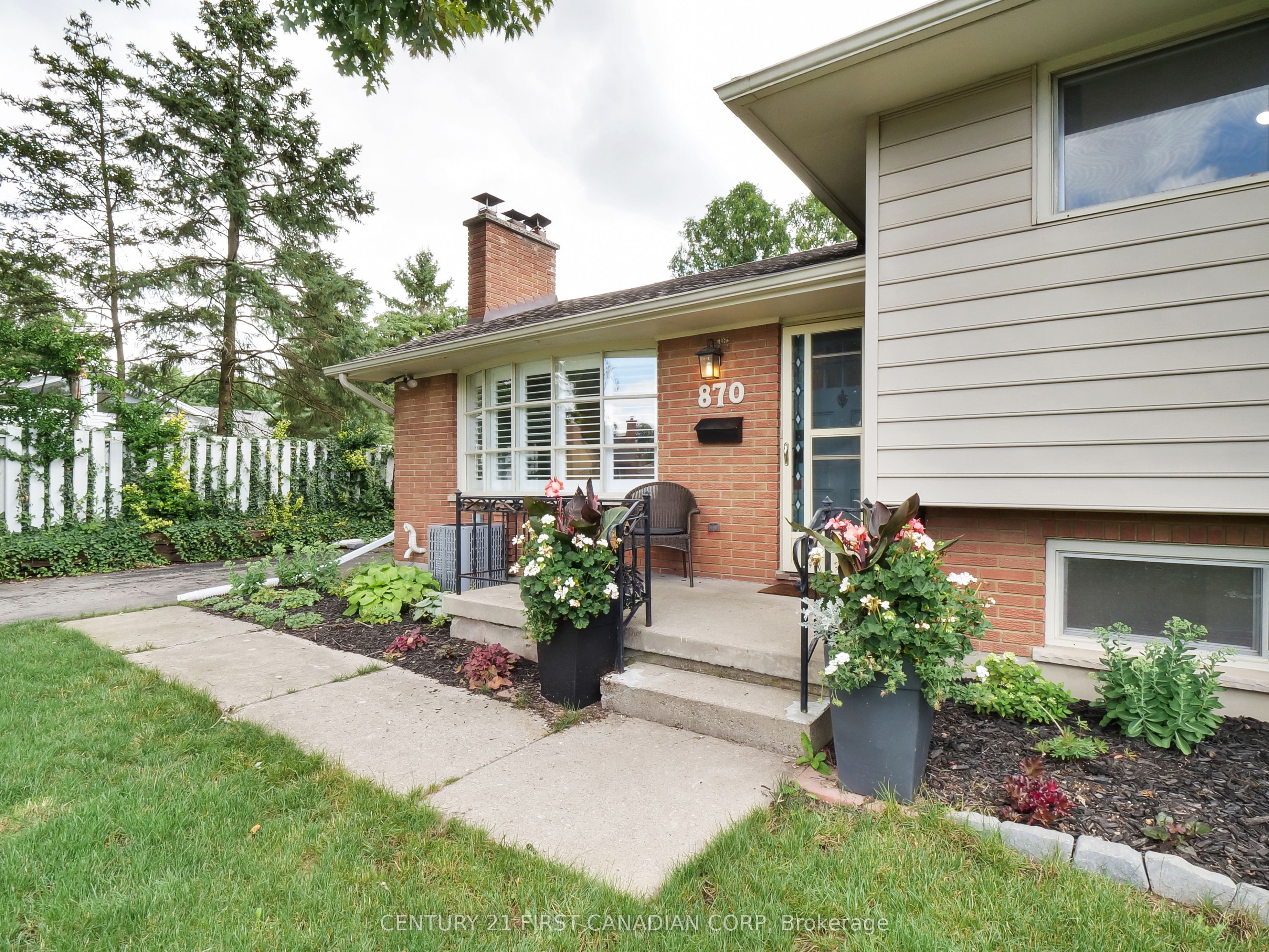 870 Dalkeith Cres, London, Ontario N5X1S6 For Sale HouseSigma